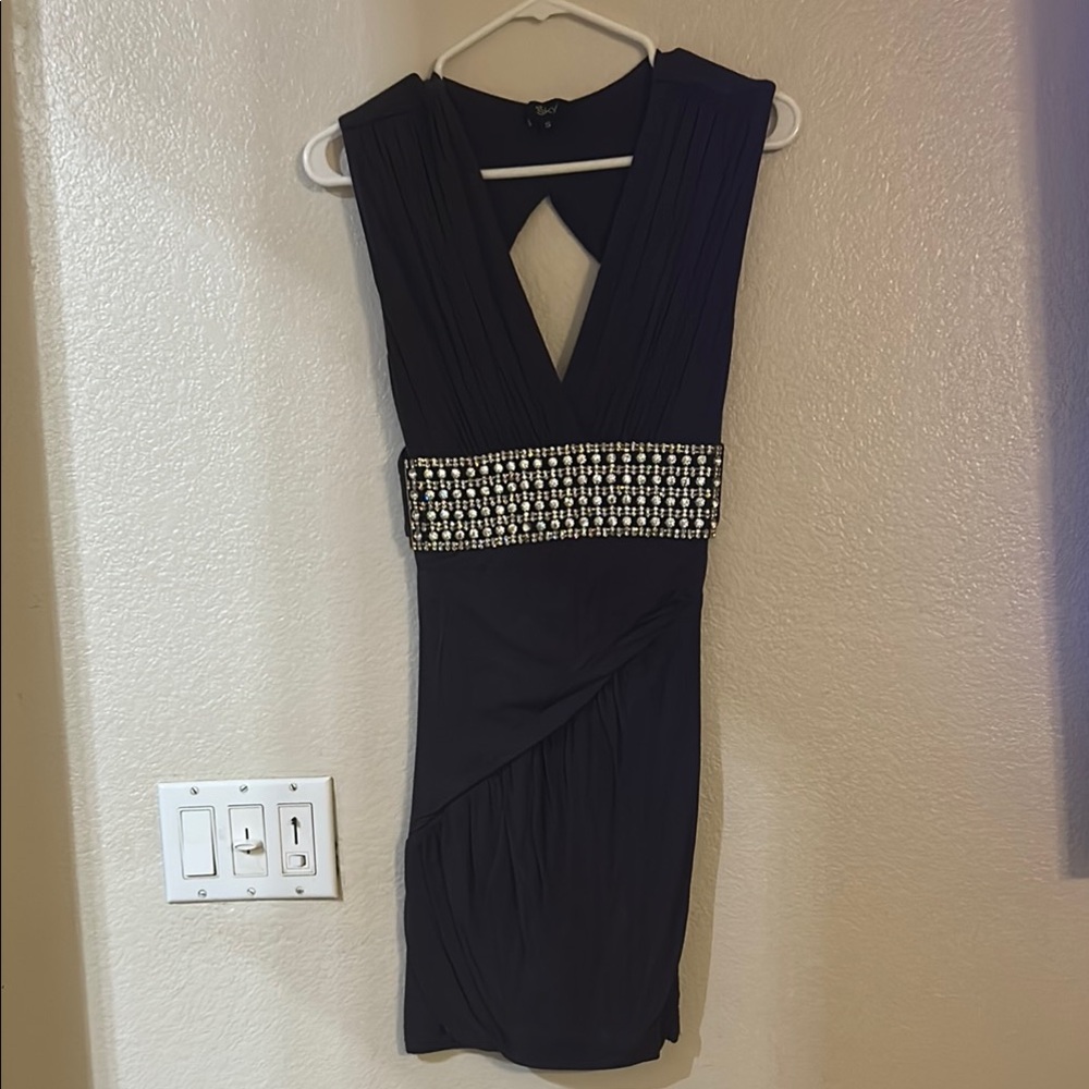 Sky Black Plunge Neck Sleeveless Cocktail Dress